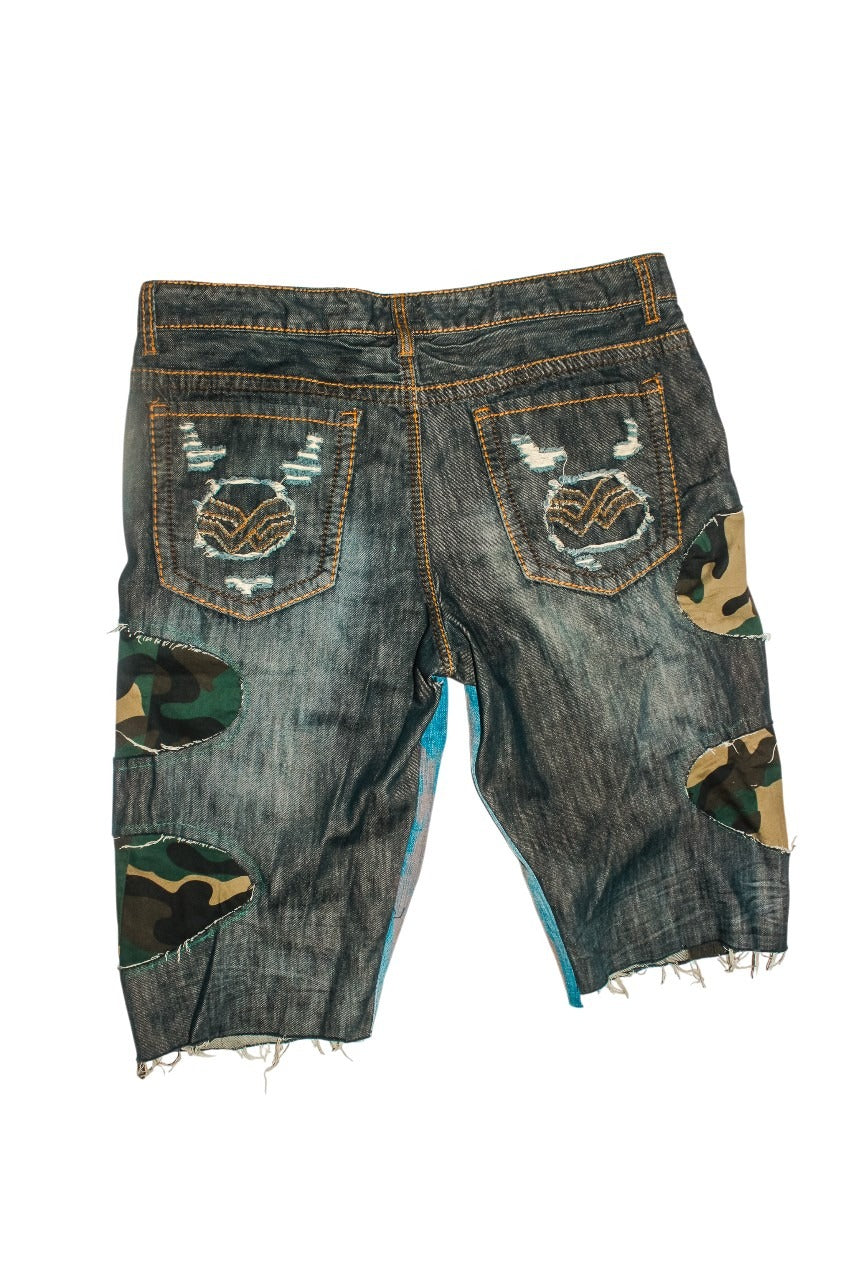 S25 Camo jorts