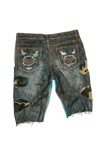 S25 Camo jorts