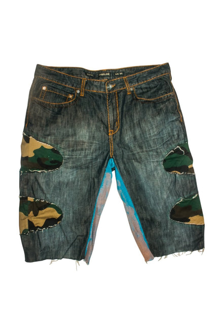 S25 Camo jorts